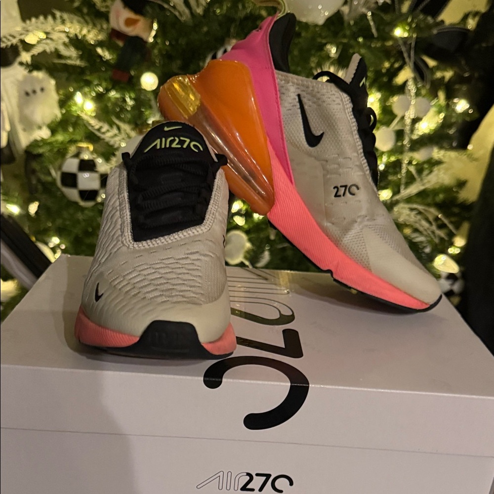 Nike Air Max 270 White, Pink & Orange  🤍🩷🖤🧡 2018 - Old but Like New